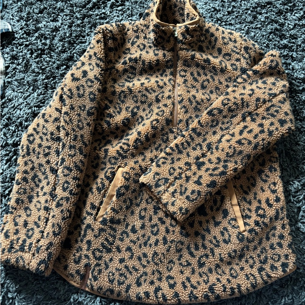 AMPERSAND AVE Leopard Print Teddy Jacket - Tan and Black